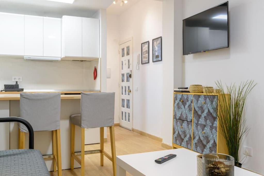 Estudio En Playa De Las Canteras Лас-Пальмас-де-Гран-Канария Экстерьер фото