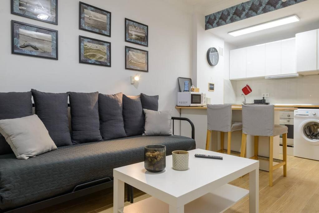 Estudio En Playa De Las Canteras Лас-Пальмас-де-Гран-Канария Экстерьер фото
